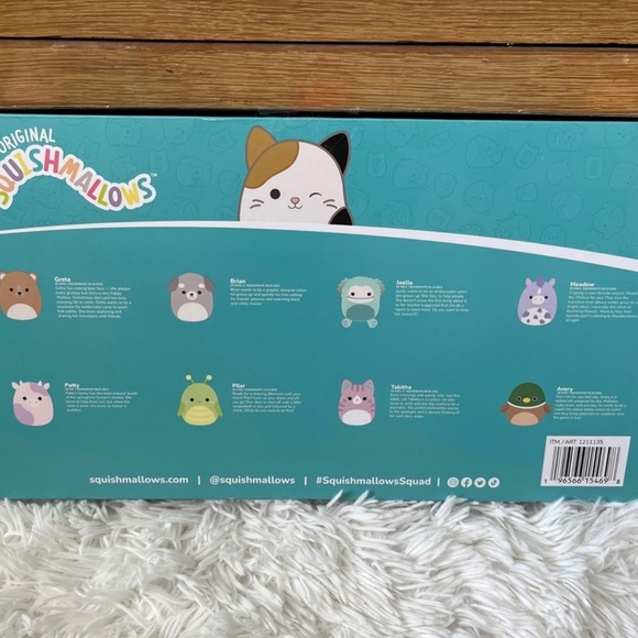 Joelle Bigfoot squishmallow 5” - Picture 4 of 4